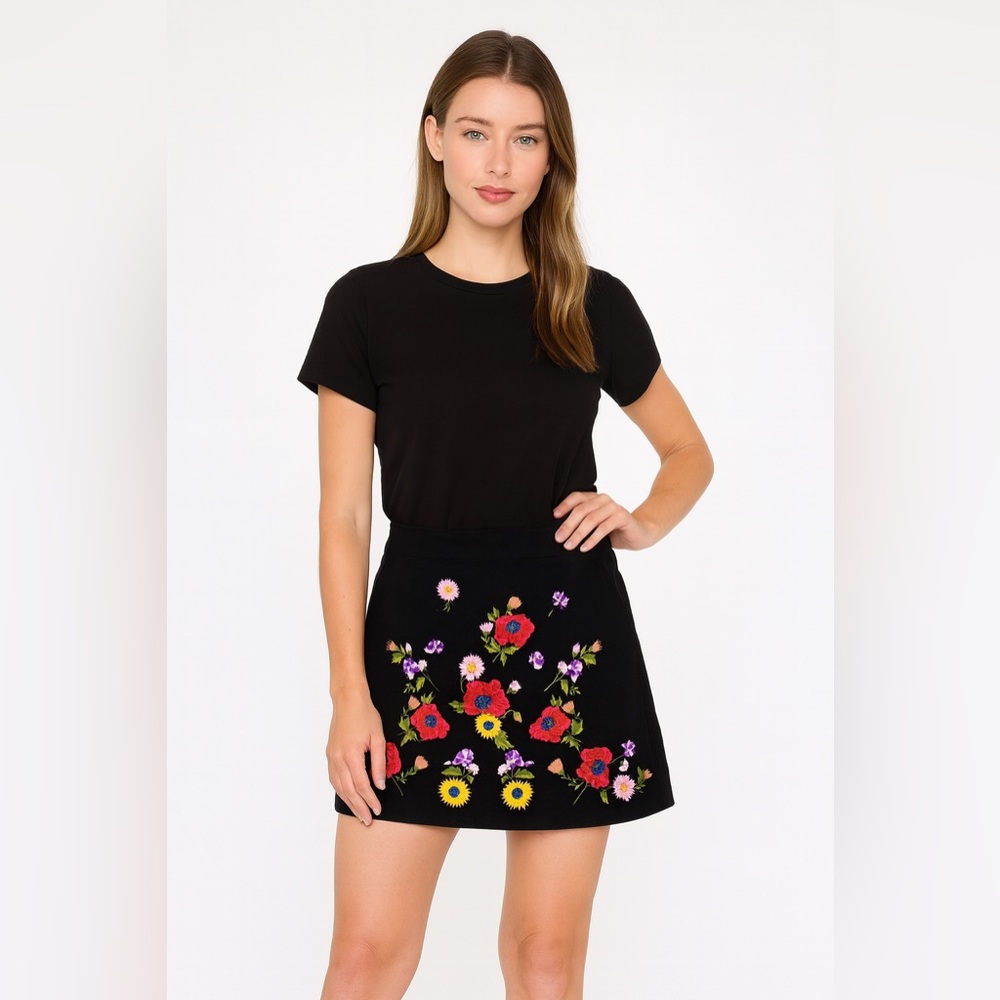 Topshop Floral Embroidered Mini‎ Skirt Black Casual Party Size 4